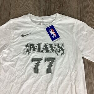 Nike NBA Dončič‎ Mavs #77 youth Large white short sleeve T-shirt